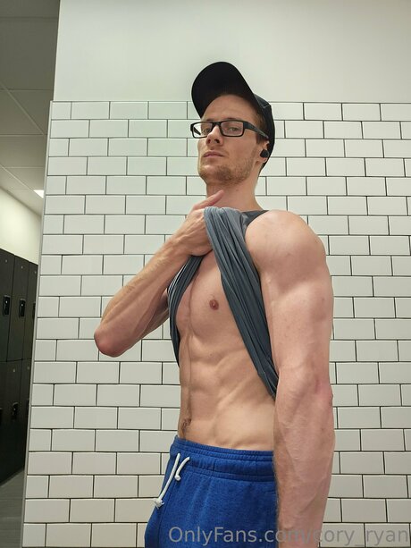 Cory Ryan ホットなポルノスター 写真