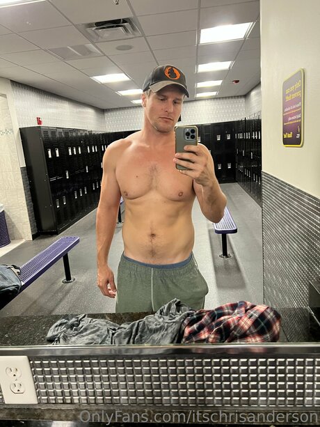 ブルネットのPOV OnlyFans ホットxxx 写真