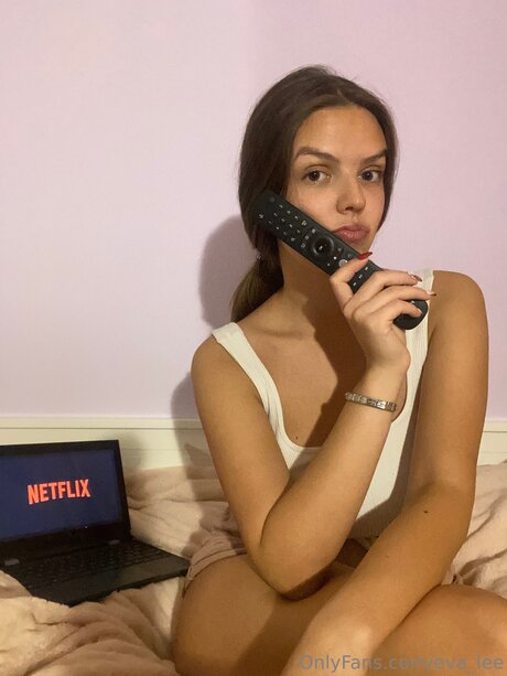 Eva Lee ポルノスター セクシー 写真