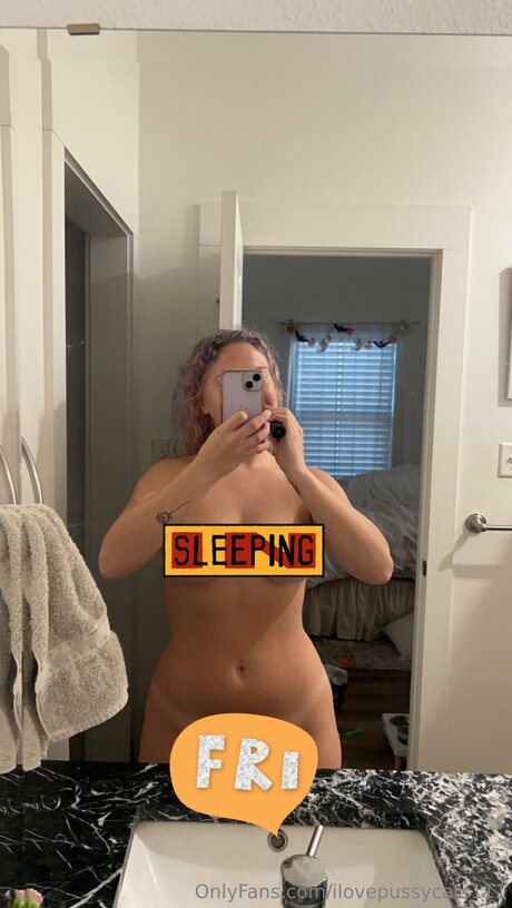 Ilovepussycats111 モデル 写真