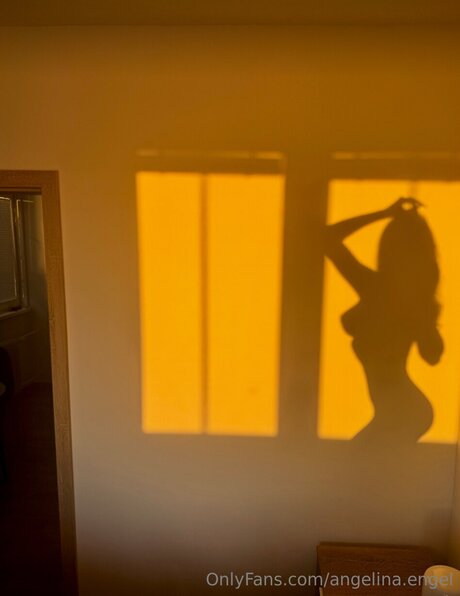 Angelina Engel ポルノスター 可愛い 写真