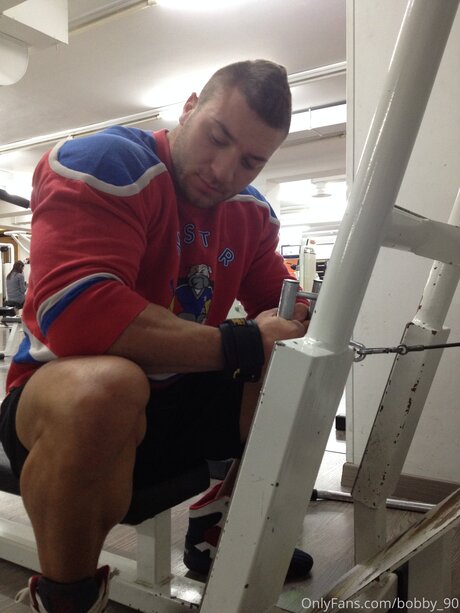 Bobby 90 ホットなポルノスター 画像