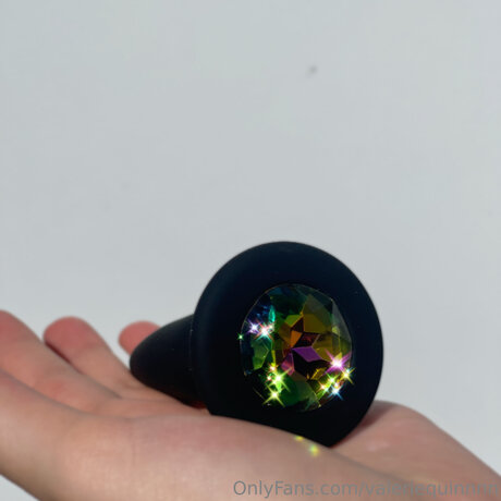 Valeriequinnnn ポルノスター ヌード 写真