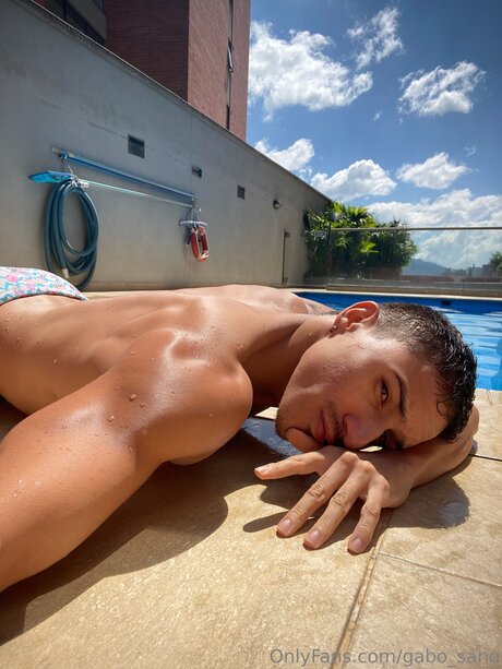 裸の熟女オンリーファンズ エロチック ギャラリー