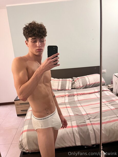 VIPヌードOnlyFans トップ ギャラリー