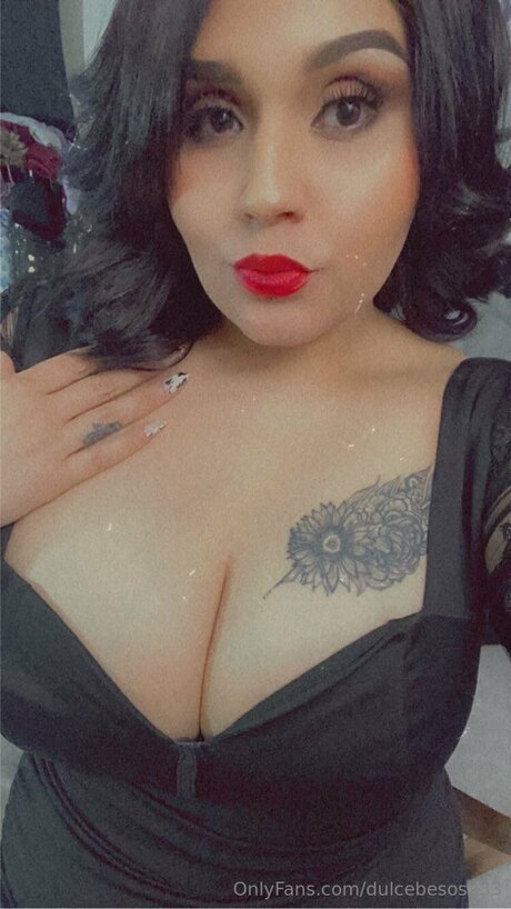 Dulcebesos233 HDポルノスター 画像