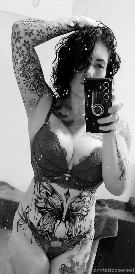 Tattobsessed 限定スター 写真