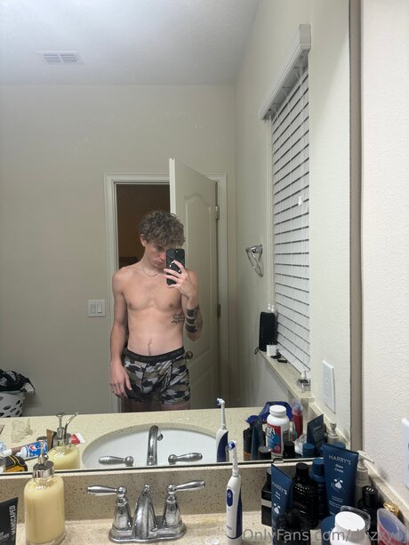 英国のティーンオンリーファン ホットポルノ 画像