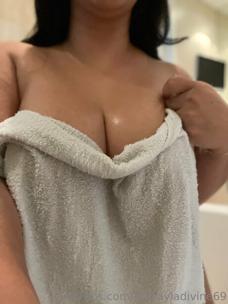 Makayladivine69 最高の女優 ギャラリー