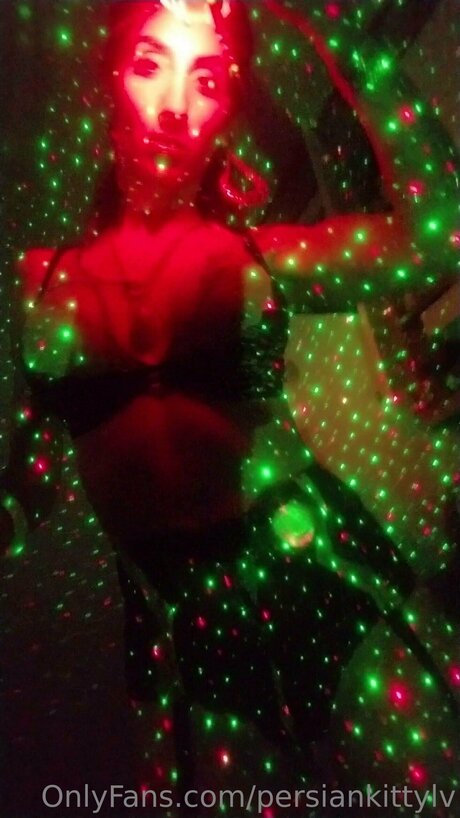 ティーン乱交OnlyFans 無料 写真