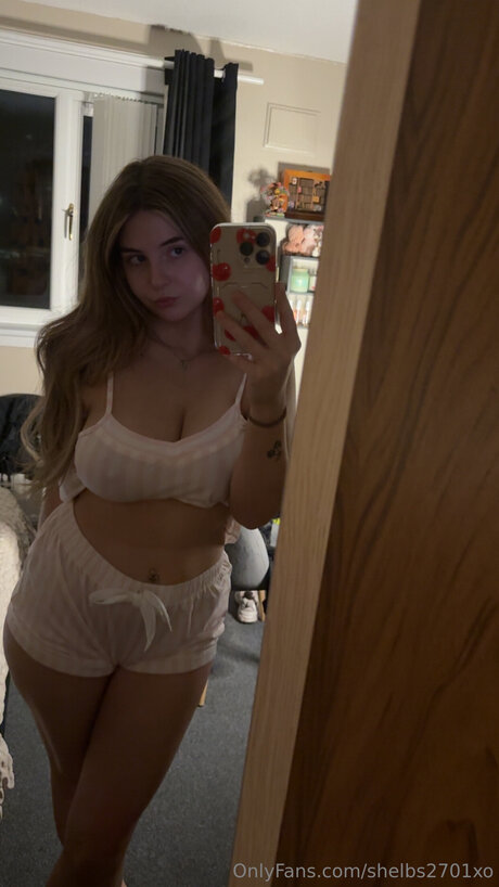 Shelbs2701xo スター 裸 写真