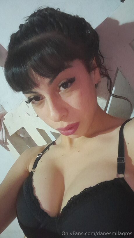 Danesmilagros 独占女優 写真