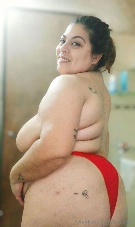 小柄な妻OnlyFans アートxxx 写真