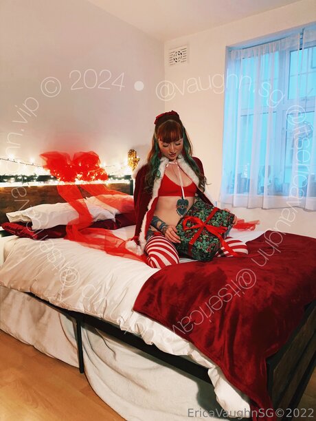 熟女トランスオンリーファン 無料 写真