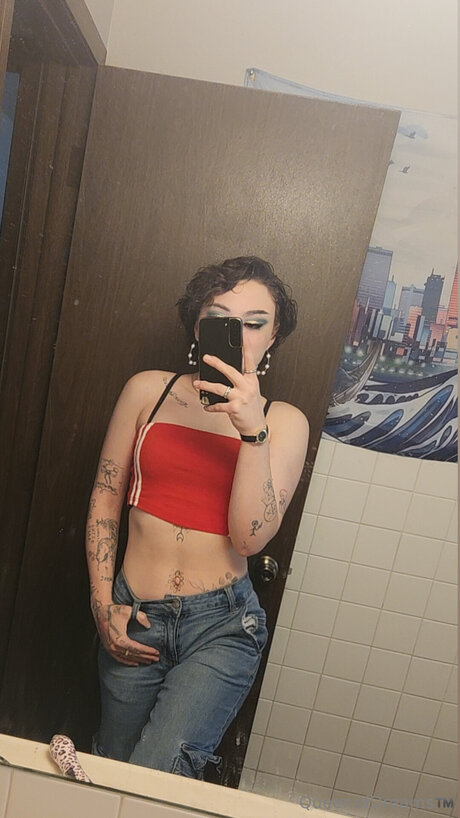 大学生カップルのオンリーファンズ ホットxxx ギャラリー