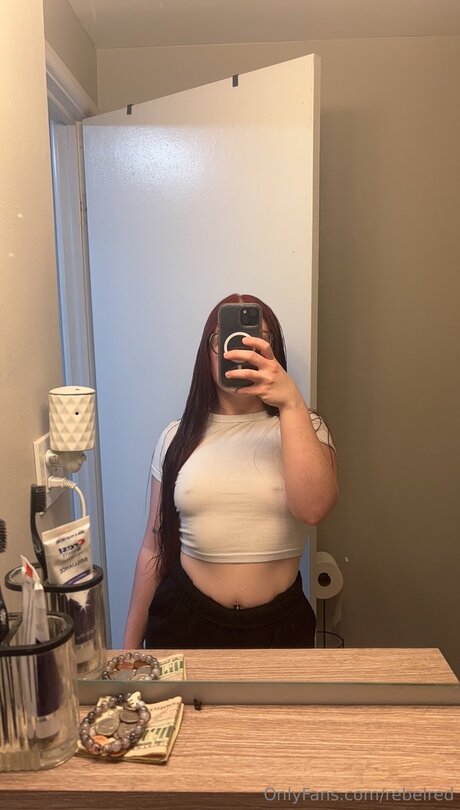 Rebelred ポルノスター 高品質 写真