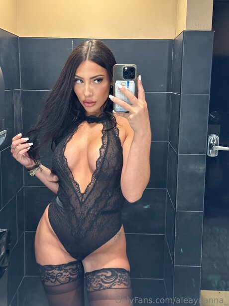 Aleayaanna 高品質のスター 画像