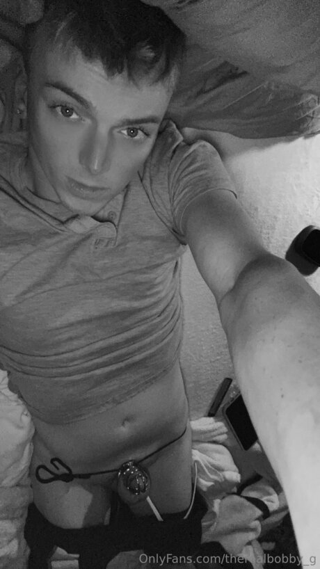 巨乳ブルネットオンリーファンズ ホットセクシー 画像