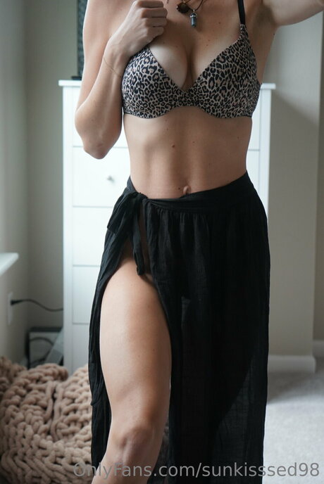 Sunkisssed98 美しいスター 画像