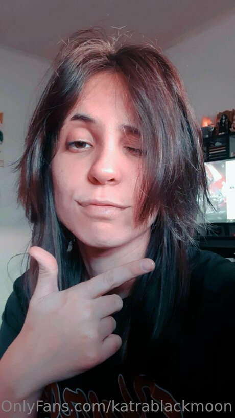 Katrablackmoon アート女優 ギャラリー
