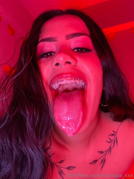 Mariaaa Xxx セクシーモデル 写真