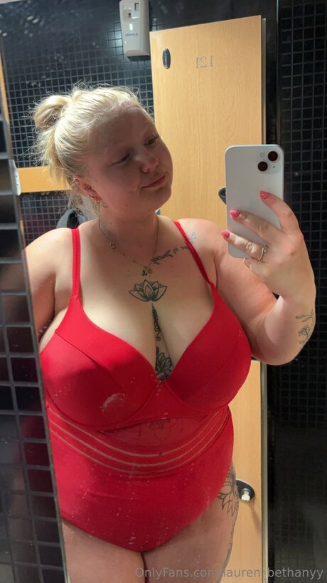 Lauren Bethanyy 完璧なモデル ギャラリー