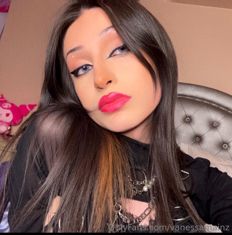Vanessamainz ヌードのポルノスター 写真