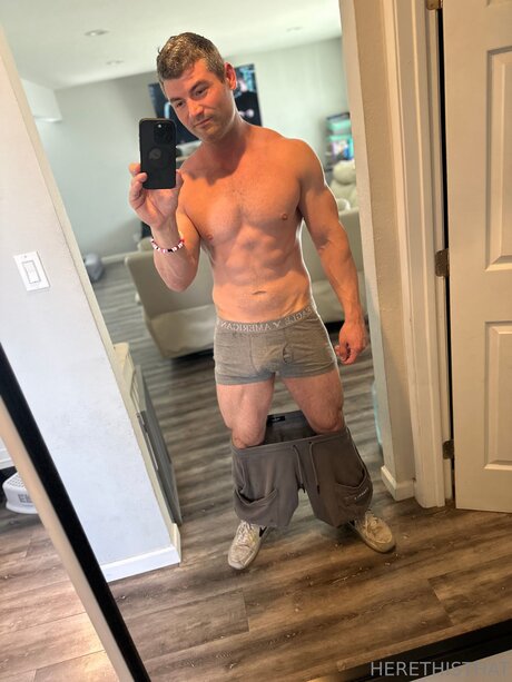 Herethisthat 裸モデル ギャラリー