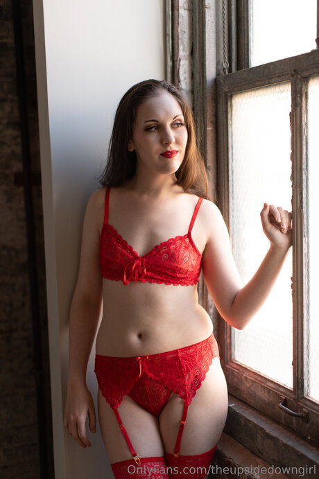 おばあちゃんの太ったOnlyFans ホットxxx 写真