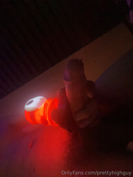 Prettyhighguy スター 裸 画像