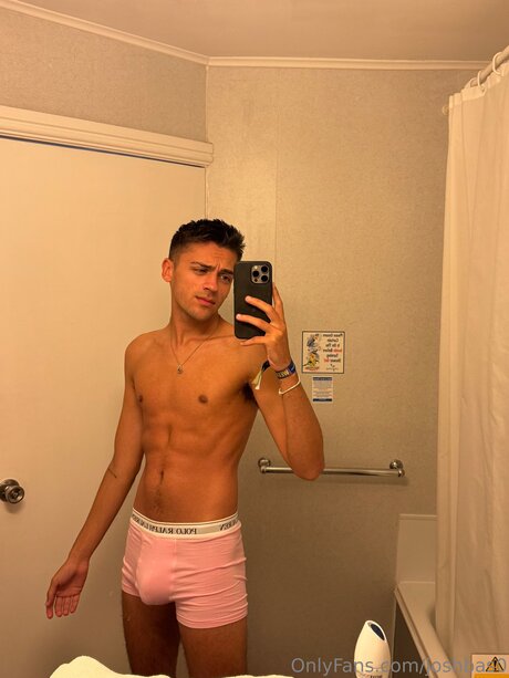 Joshbas0 ヌードモデル 写真