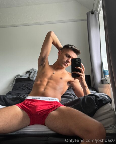 ナチュラルポーグオンリーファン 無料ヌード 写真