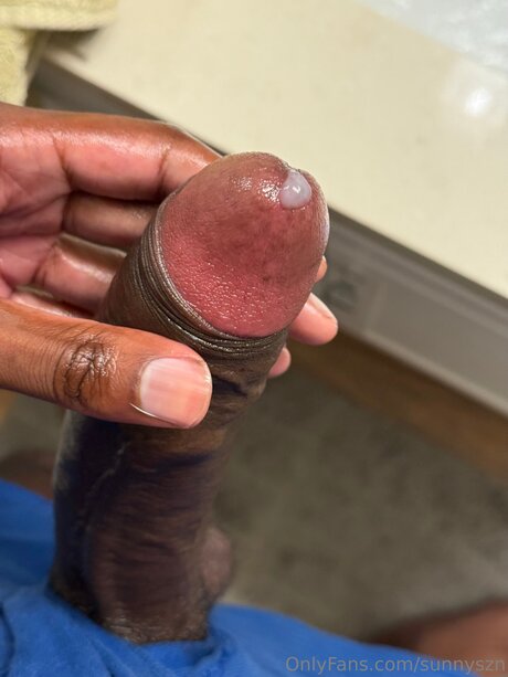 Sunnyszn エロティック女優 ギャラリー