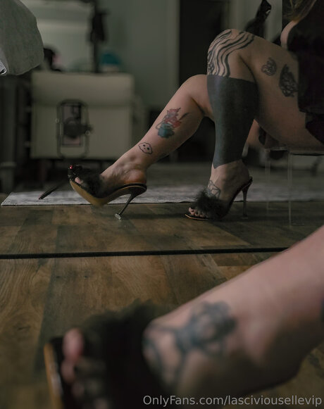 Lasciviousellevip 裸の女優 写真