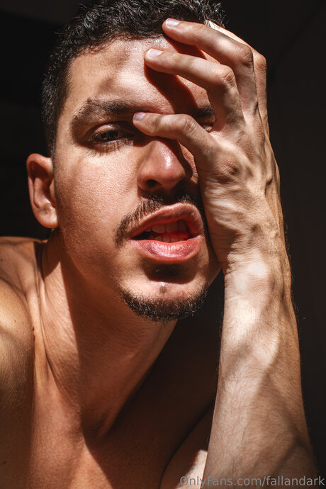 巨乳の黒人女性オンリーファンズ えろ 写真