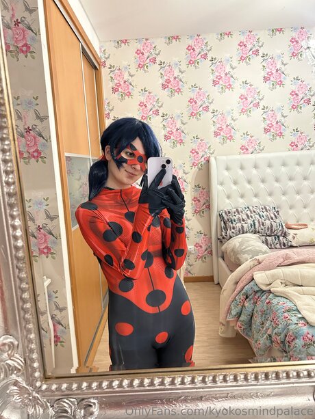 Kyokocosplays かわいいスター 写真