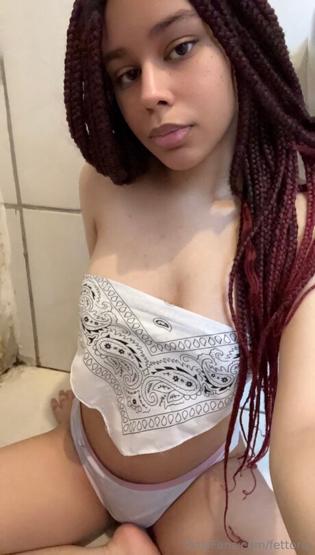 50歳以上のオンリーファンズ アダルト 写真