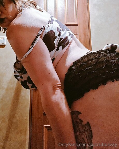 Succubusvay 美しいスター 画像