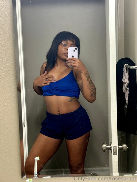 女装オンリーファン ホットポルノ 写真