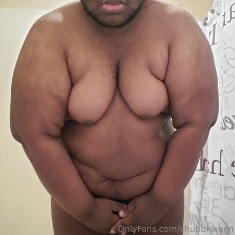 太った足のOnlyFans アートxxx 写真