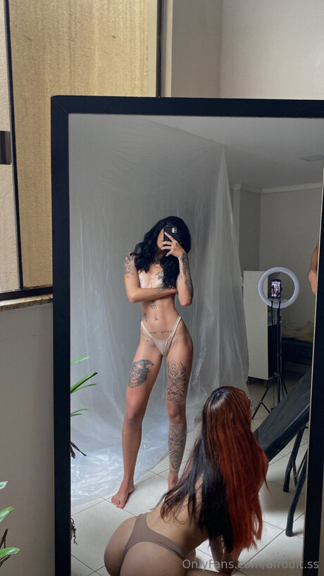 BBWキティOnlyFans ヌード 画像