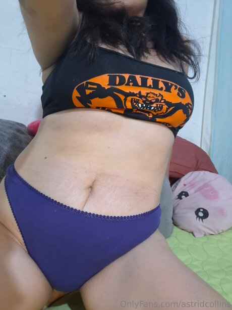 Astridcollins セクシーモデル 画像