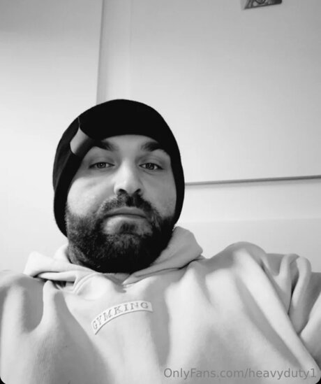 Heavyduty1 エロティックなポルノスター ギャラリー