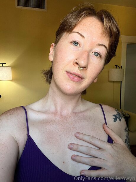 Ellierowyn 高品質女優 画像