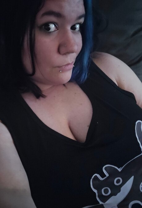 厚い黒檀オンリーファンズ セクシーヌード 写真