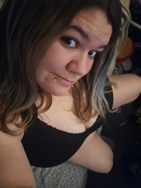 厚い黒檀オンリーファンズ 無料 写真