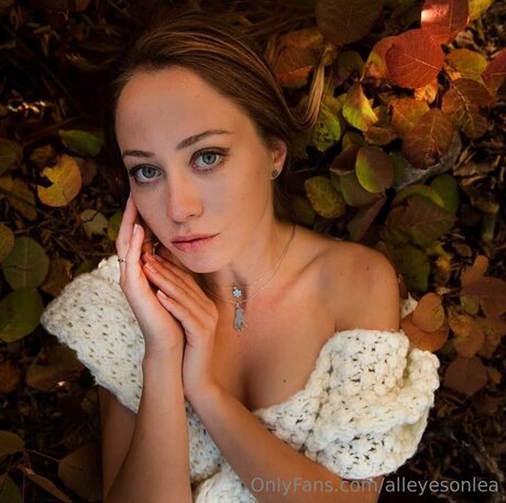 Alleyesonlea 独占女優 画像