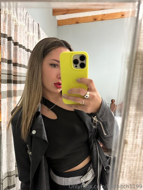 Badbitch1199 エロティックなモデル 画像