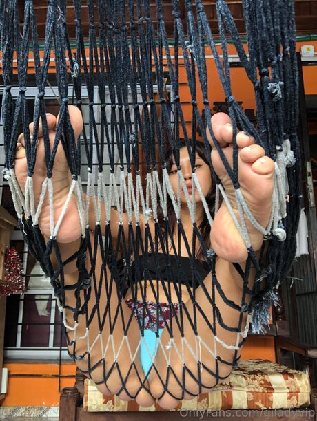 曲線美のクーガーOnlyFans xxx 画像