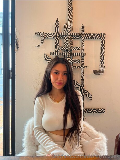 Asianmystique7 トップモデル 画像